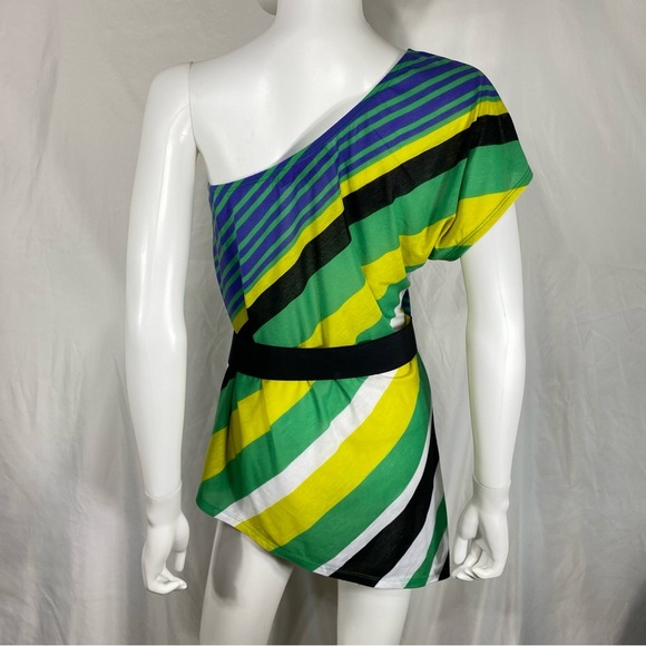 Almost Famous Striped One Shoulder Asymmetrical Top w/Belt - Picture 9 of 9